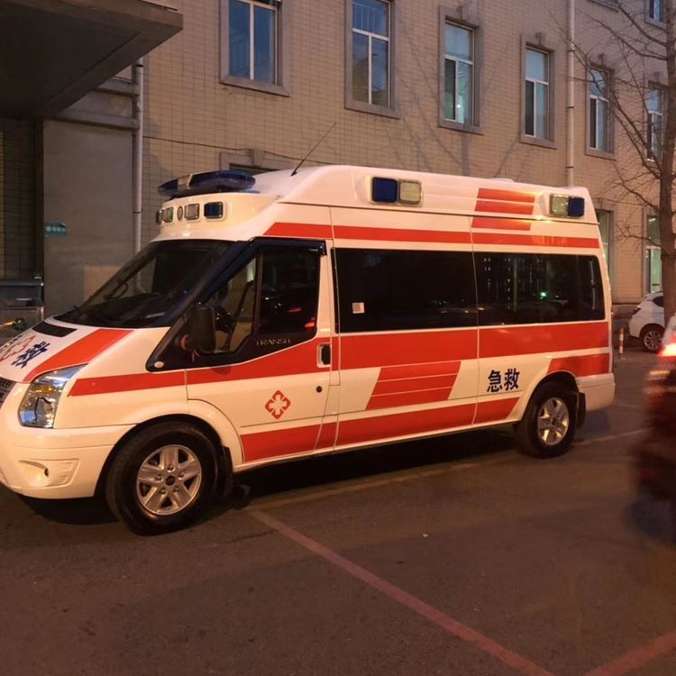 碑林夜间租赁救护车护送病人转院：安全转运的 8 大核心注意事项
